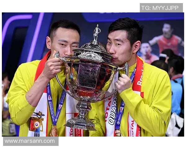 重庆羽毛球队战术解析与对手战术对比深度剖析